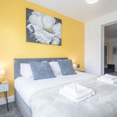 Private Room 5 With Kitchenette By Cb Stays No Minimum Stays CBG Eksteriør bilde