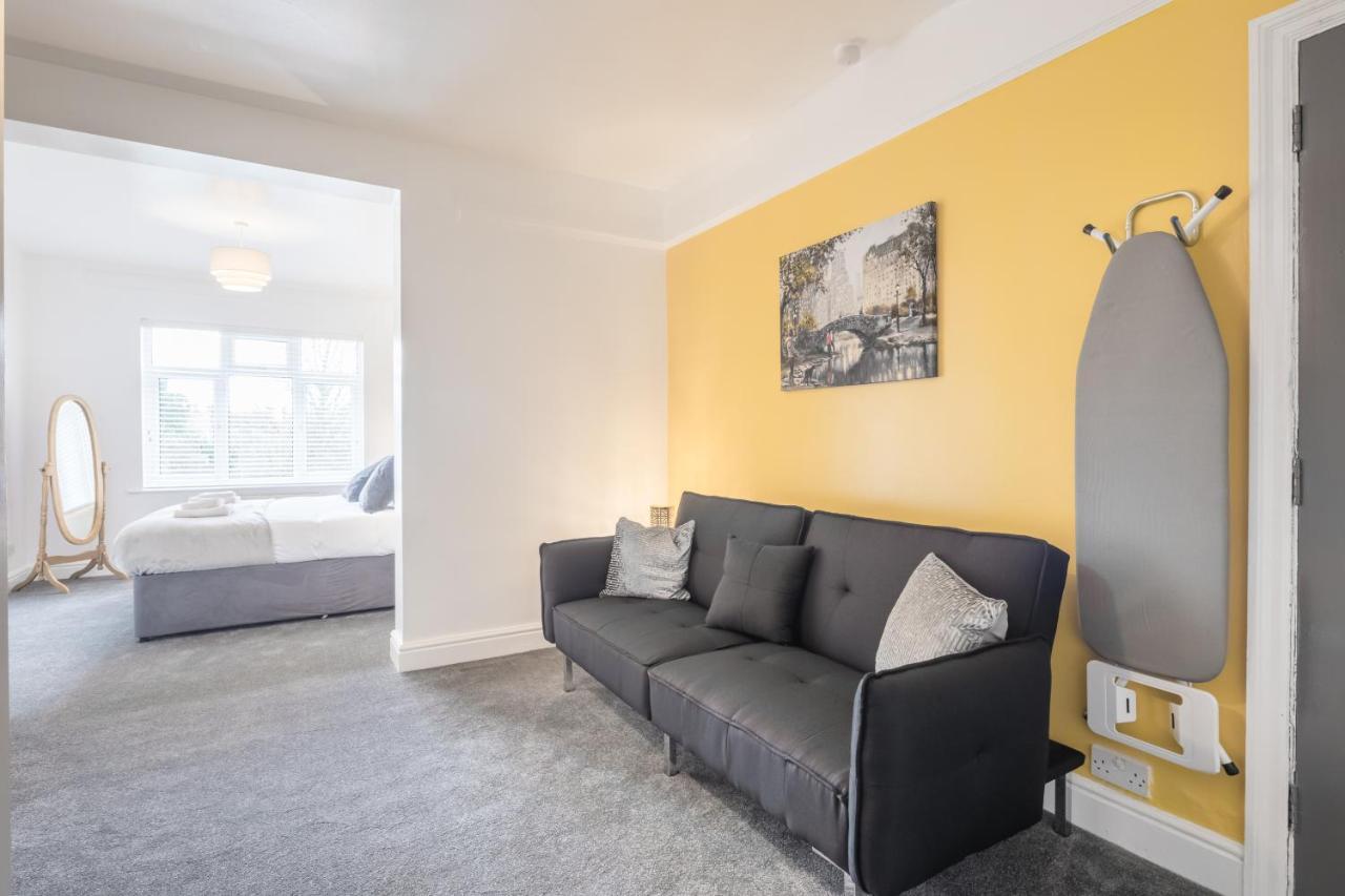 Private Room 5 With Kitchenette By Cb Stays No Minimum Stays CBG Eksteriør bilde